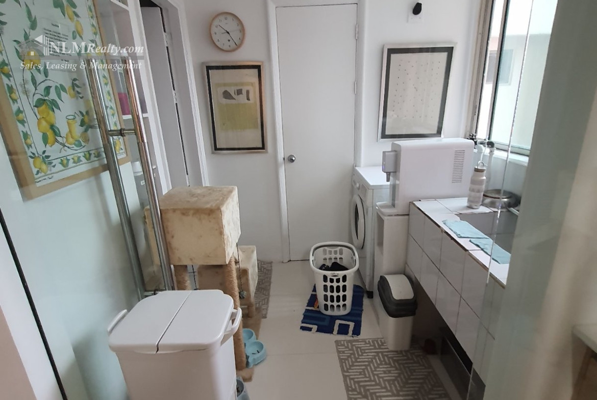 Frabelle 2BR for SALE in Legazpi Village Makati modern