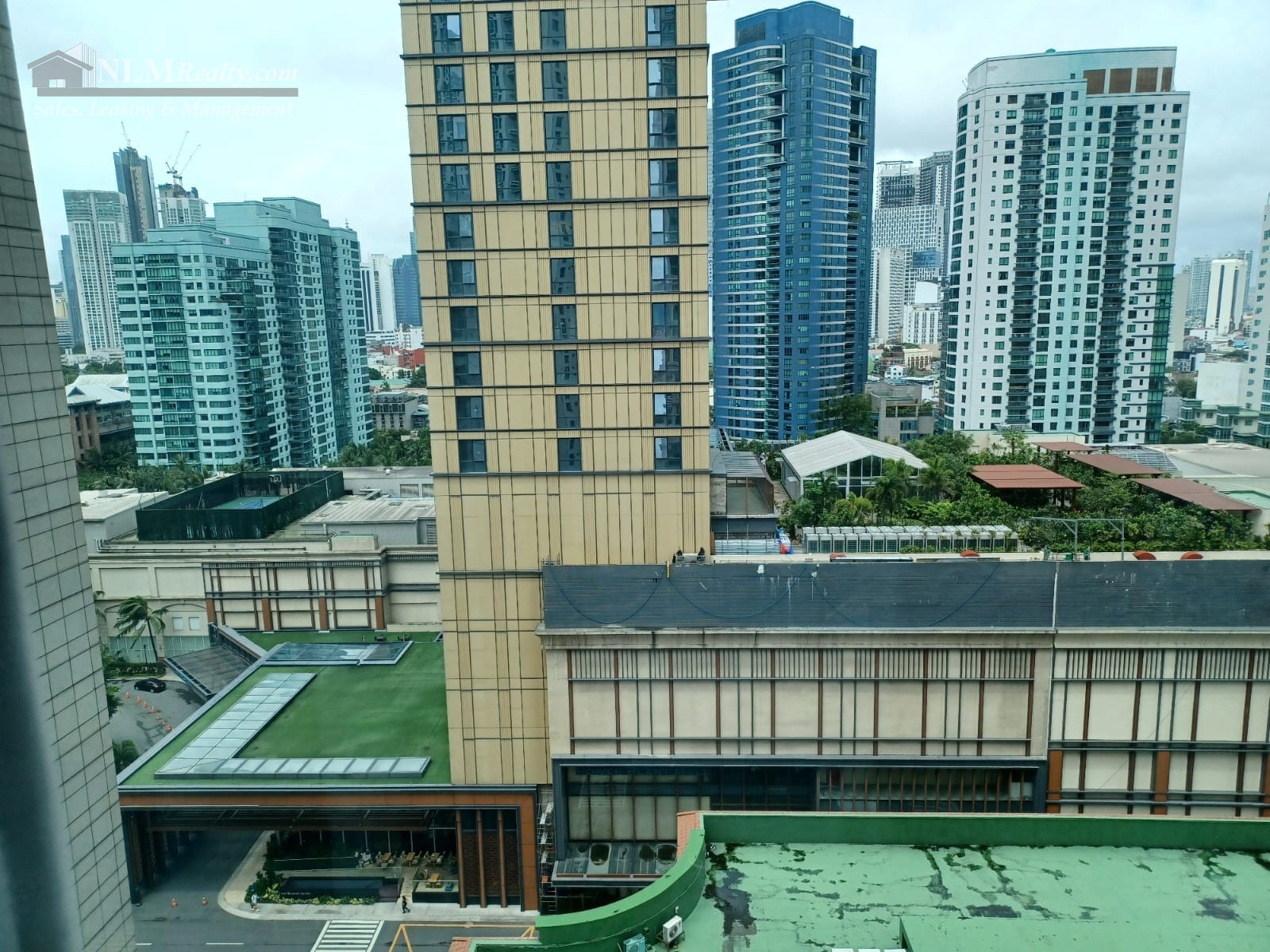 Joya Lofts and Towers 2BR Condo Rentals Rockwell Makati