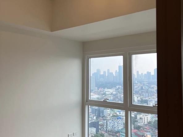 Madison Park West 1Bedroom Condo For Sale in Fort Bonifacio BGC