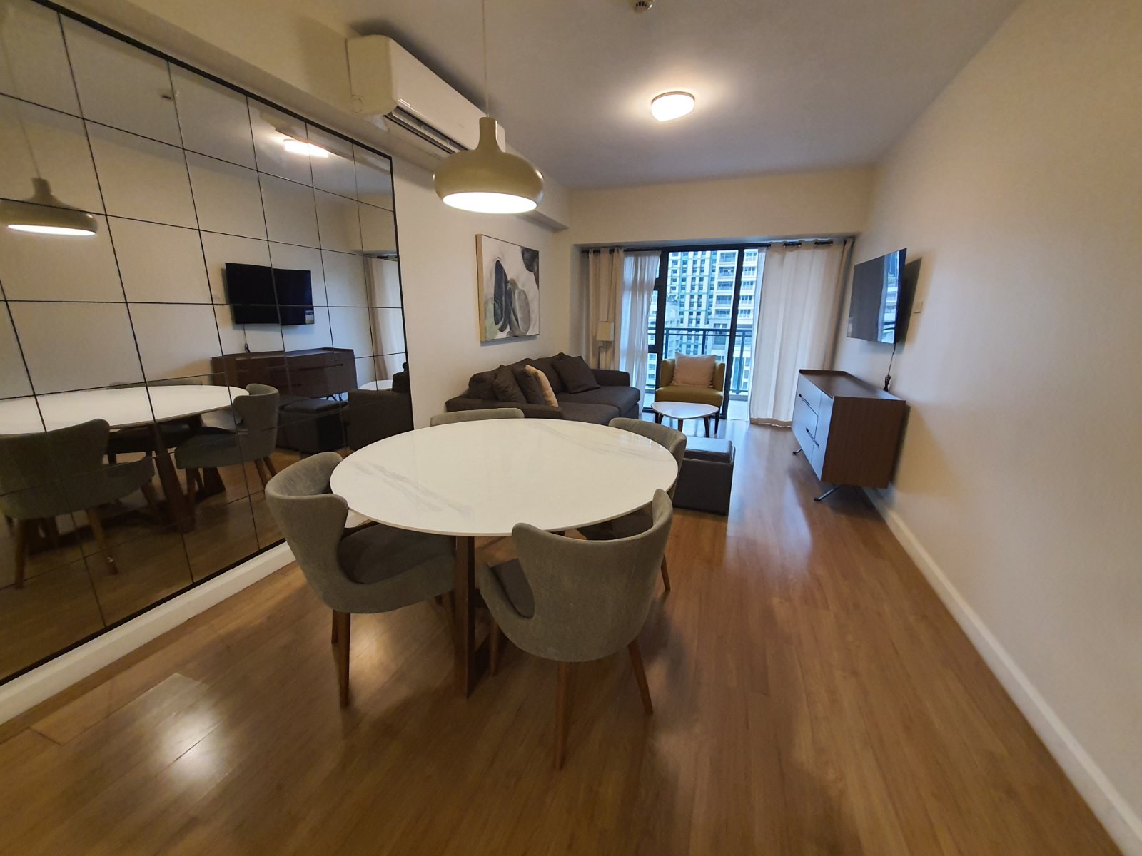 Escala Salcedo 3BR Apartment & Condo Rentals in Makati