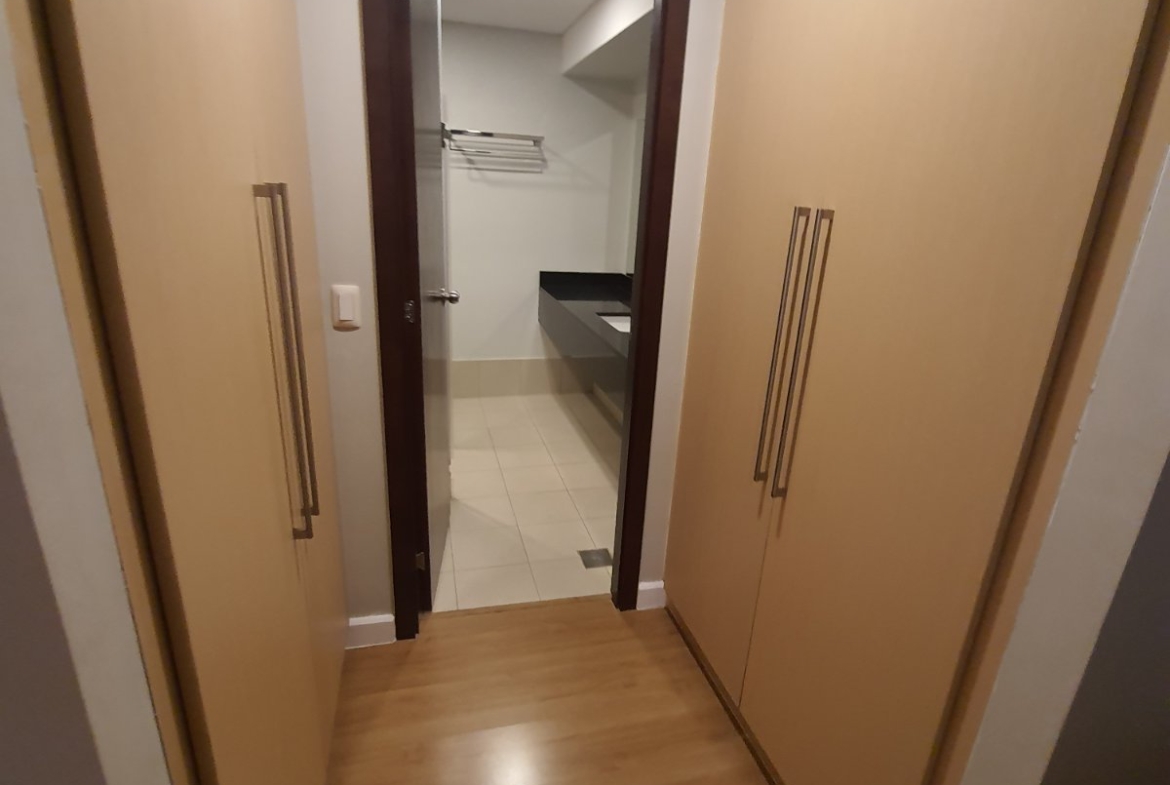 Escala Salcedo 3BR Apartment & Condo Rentals in Makati