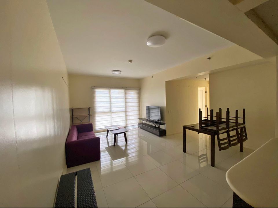 2BR condo apartment for rent in SENTA, Makati