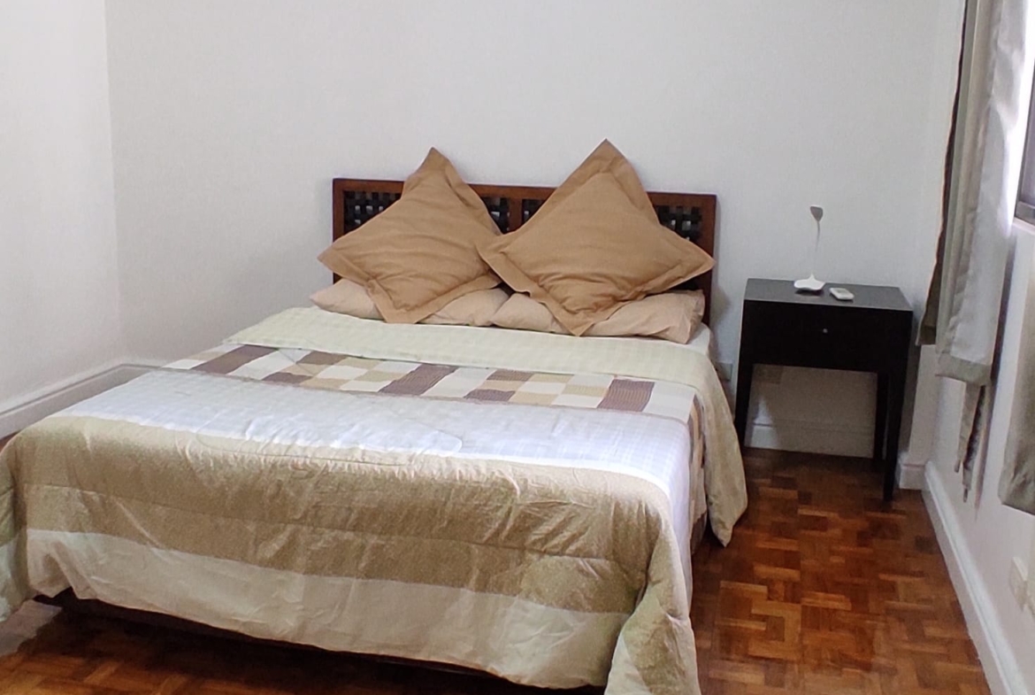 Westgate Plaza 1BR fully furnished for Lease Makati