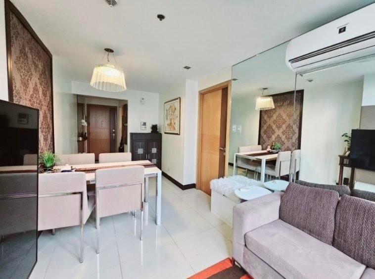 FIRE SALE ONE CENTRAL 1BR CONDO FOR SALE MAKATI