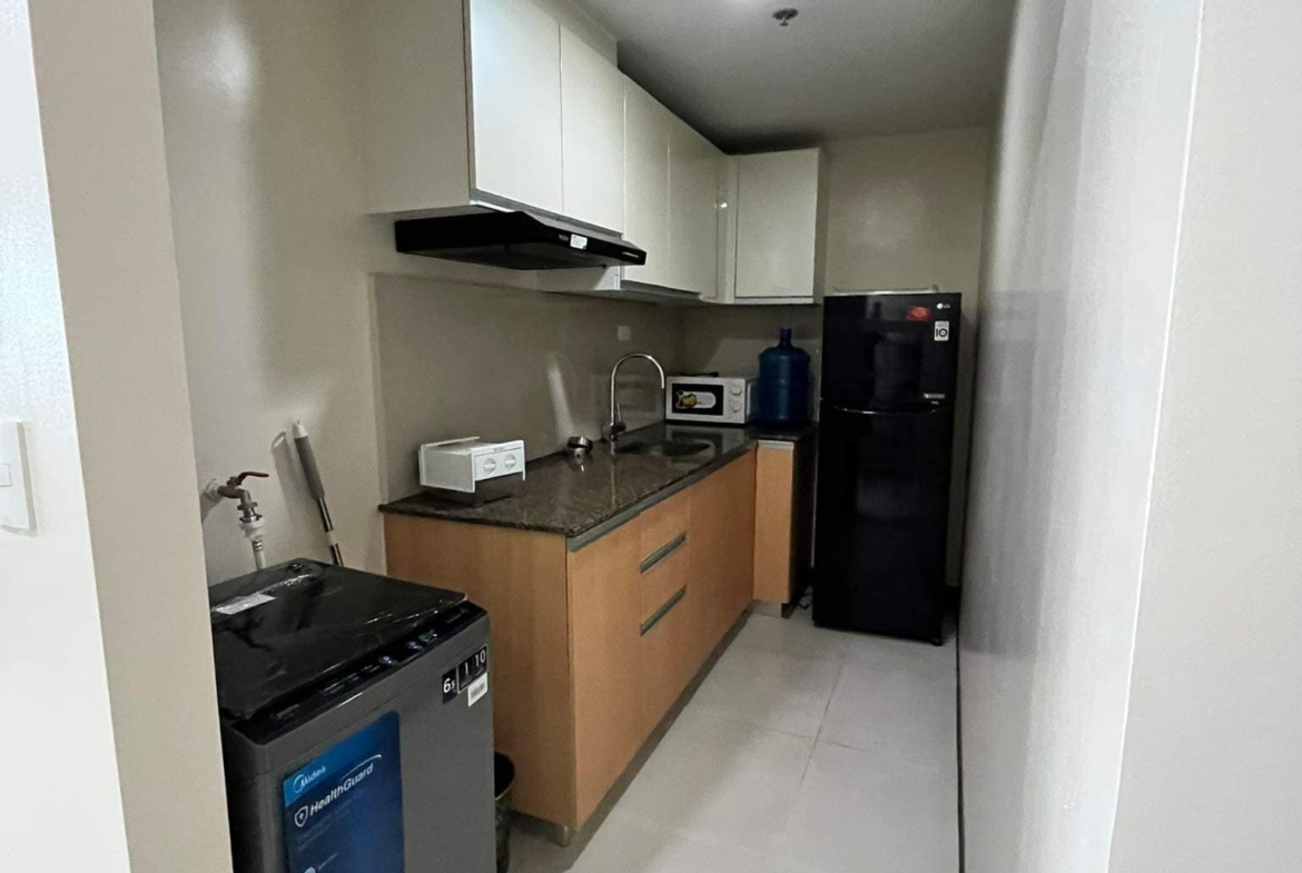 San Antonio Residence Fully furnished pet friendly rental Makati