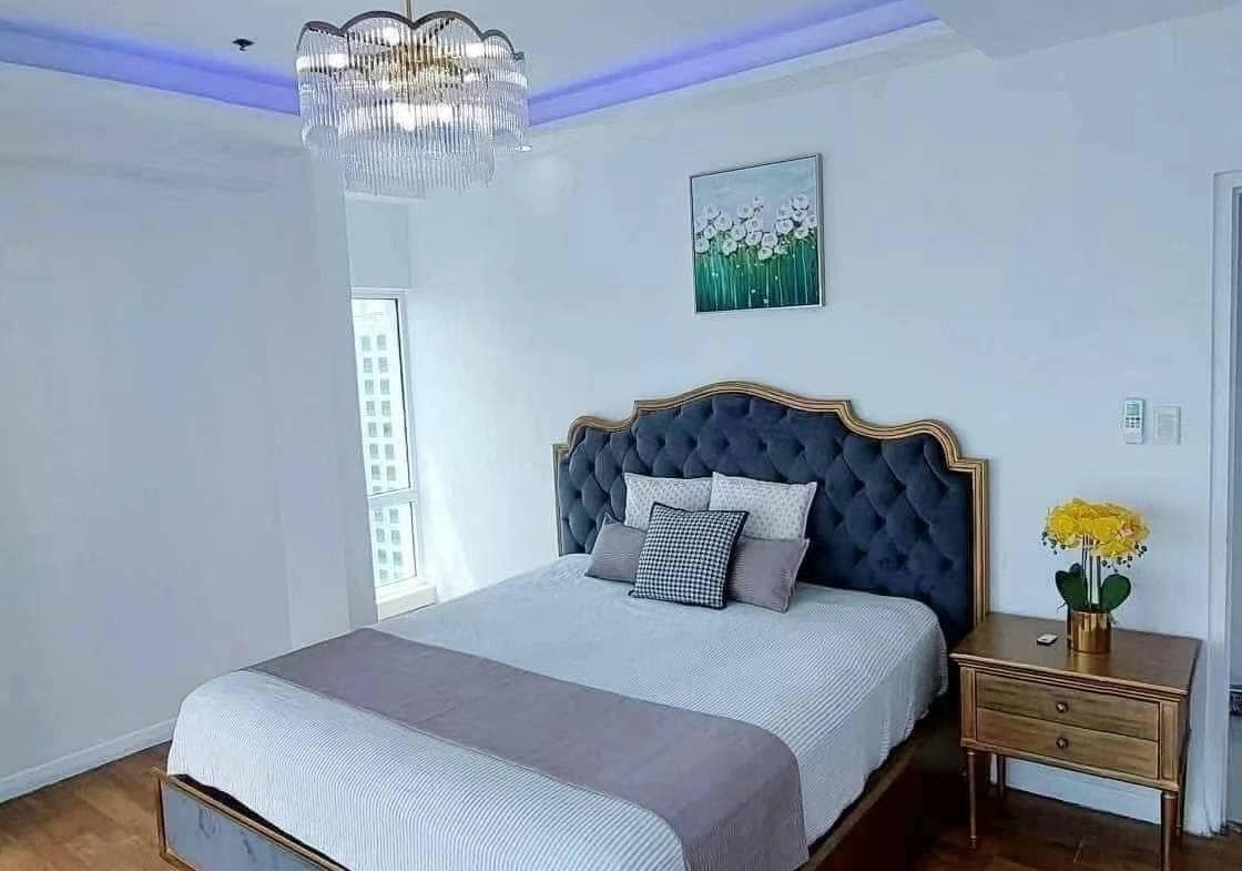 For sale 2BR Fort Palm Spring in Taguig BGC