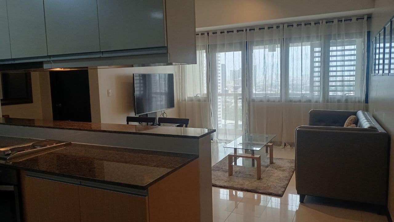 Salcedo SkySuites 1BR Apartment & Condo Rentals