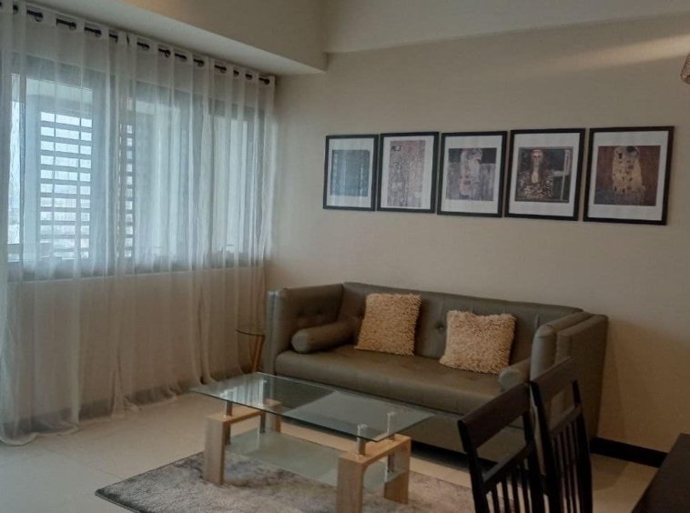 Salcedo SkySuites 1BR Apartment & Condo Rentals