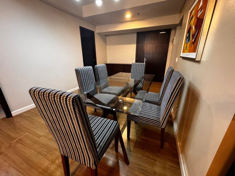 Escala Salcedo Apartment & Condo Rentals, 2BR Balcony