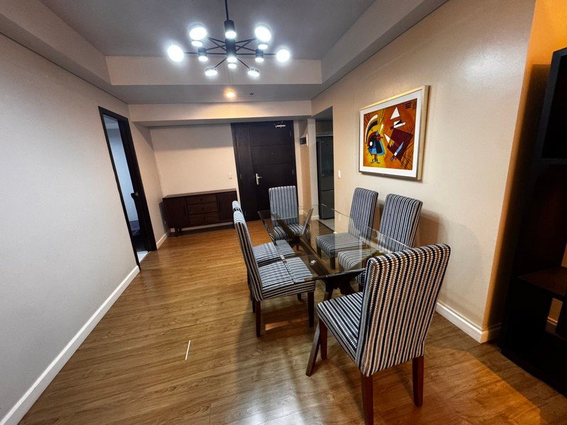 Escala Salcedo Apartment & Condo Rentals, 2BR Balcony