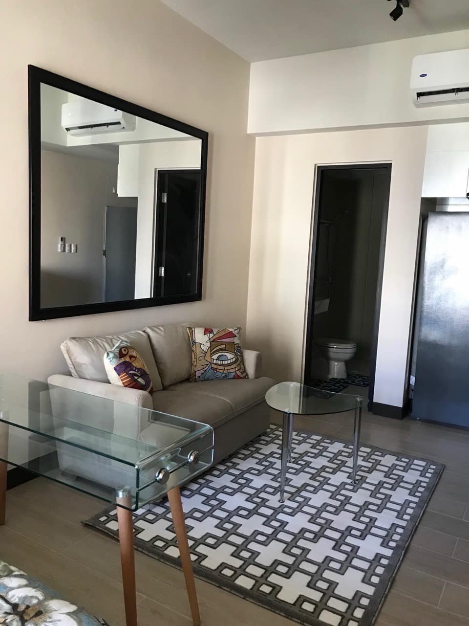 Fully Furnished Studio in Paseo Heights Salcedo Village Makati