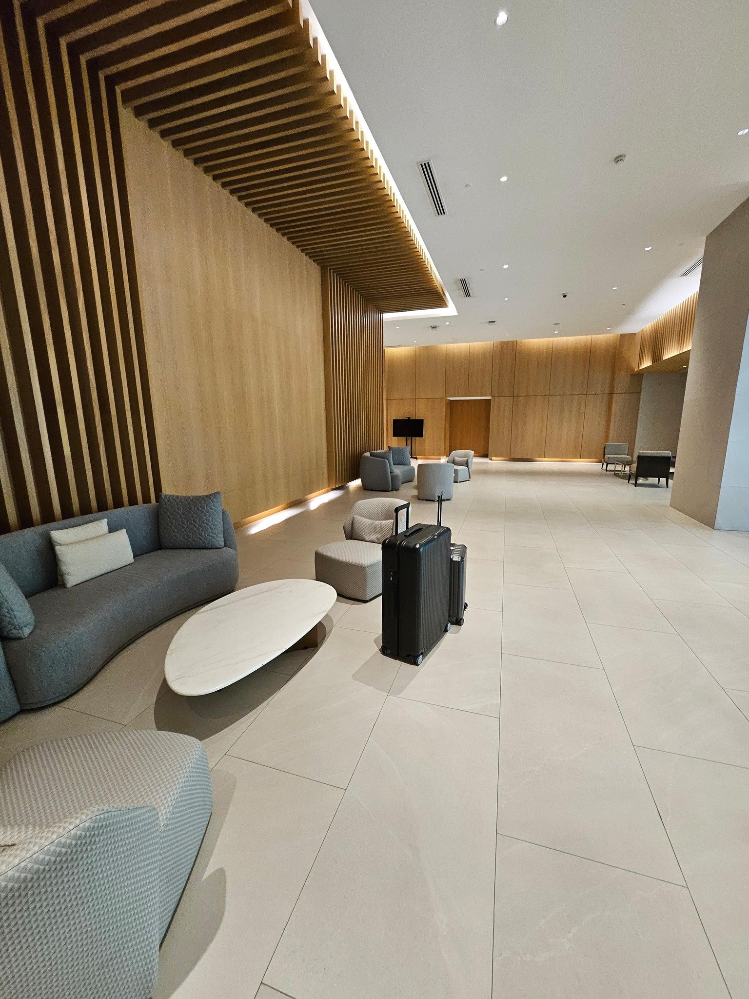 luxury-1-bedroom-condo-for-rent-the-seasons-residences-bgc-