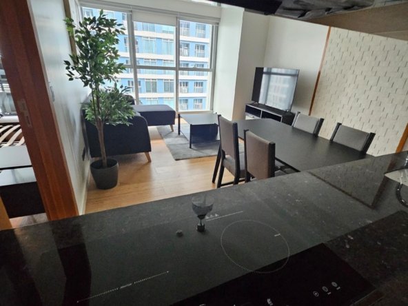 Luxury 1-Bedroom Condo for Rent at The Seasons Residences – Haru Tower (Above Mitsukoshi Mall, BGC)