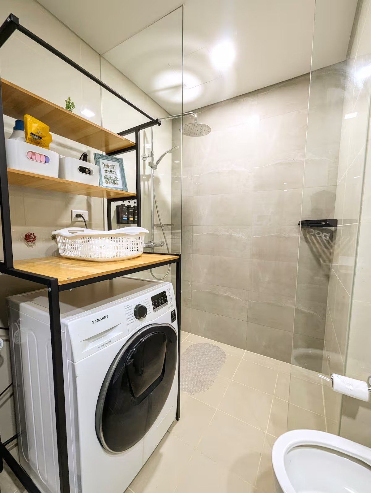 Fully Furnished 1-Bedroom Condo for Sale at Park McKinley West – Income-Generating Airbnb Unit for sale